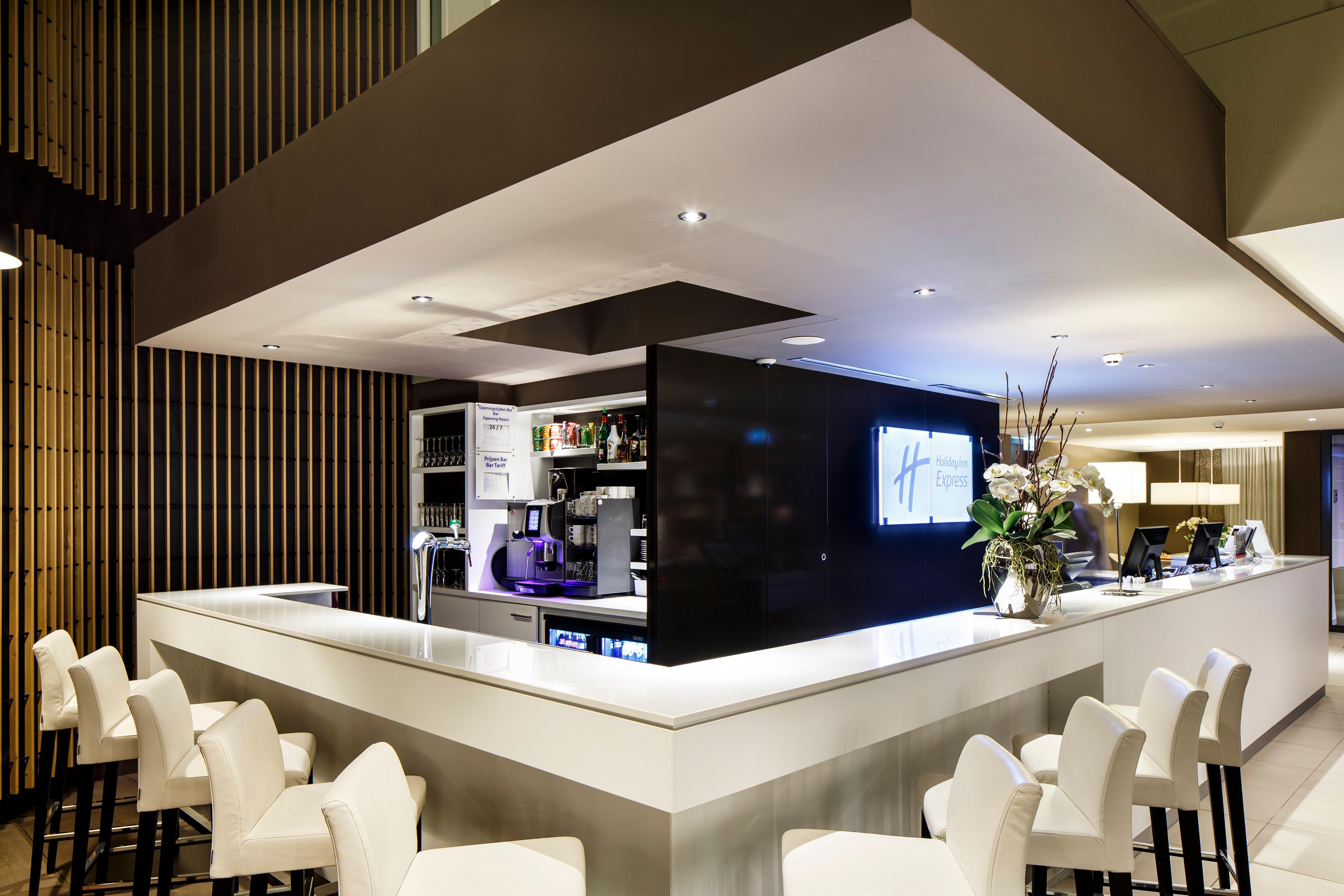 Express - Parliament By Ihg Hotel