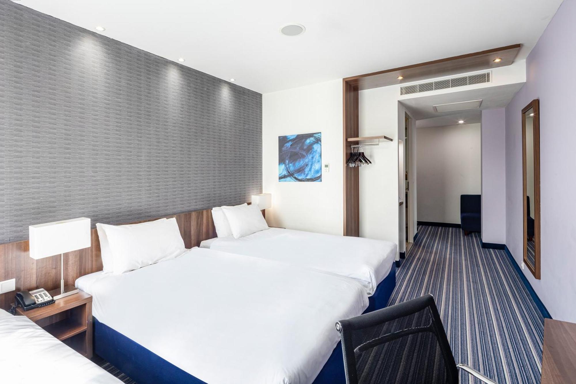 Hotel Express - Parliament By Ihg The Hague
