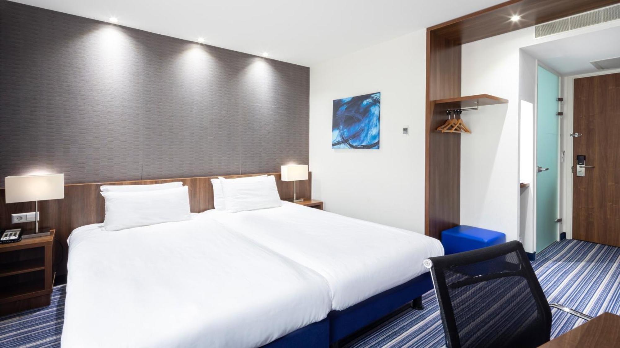 Hotel Express - Parliament By Ihg The Hague