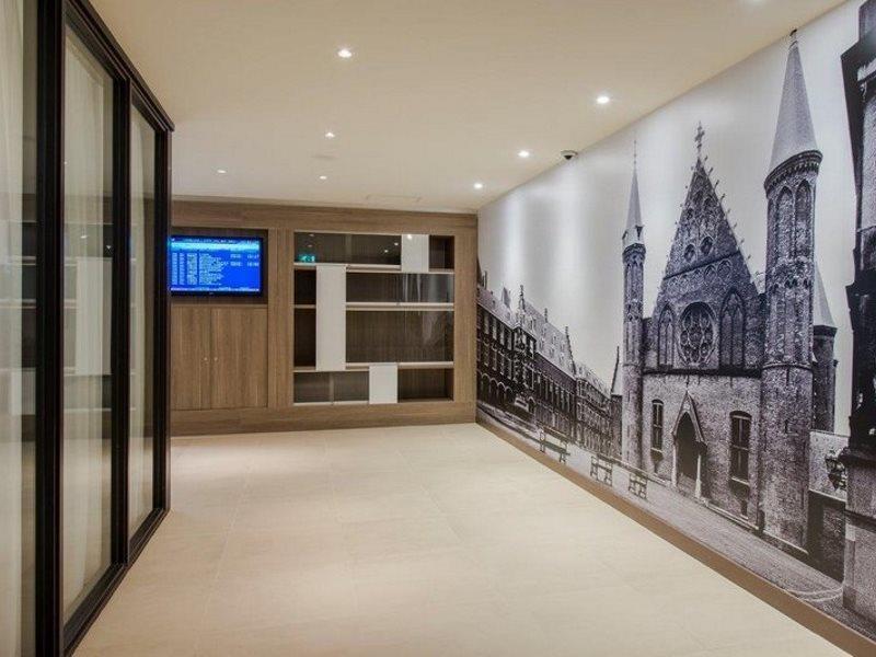 Express - Parliament By Ihg